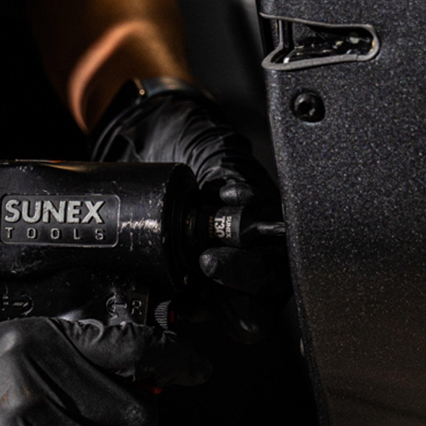 3/8" DRIVE SAE & METRIC 6 POINT STANDARD & DEEP WITH UNIVERSALS, STAR, E-STAR, TAMPERPROOF STAR, TRIPLE SQUARE, & HEX BIT 145-PIECE MASTER IMPACT SOCKET & BIT SET