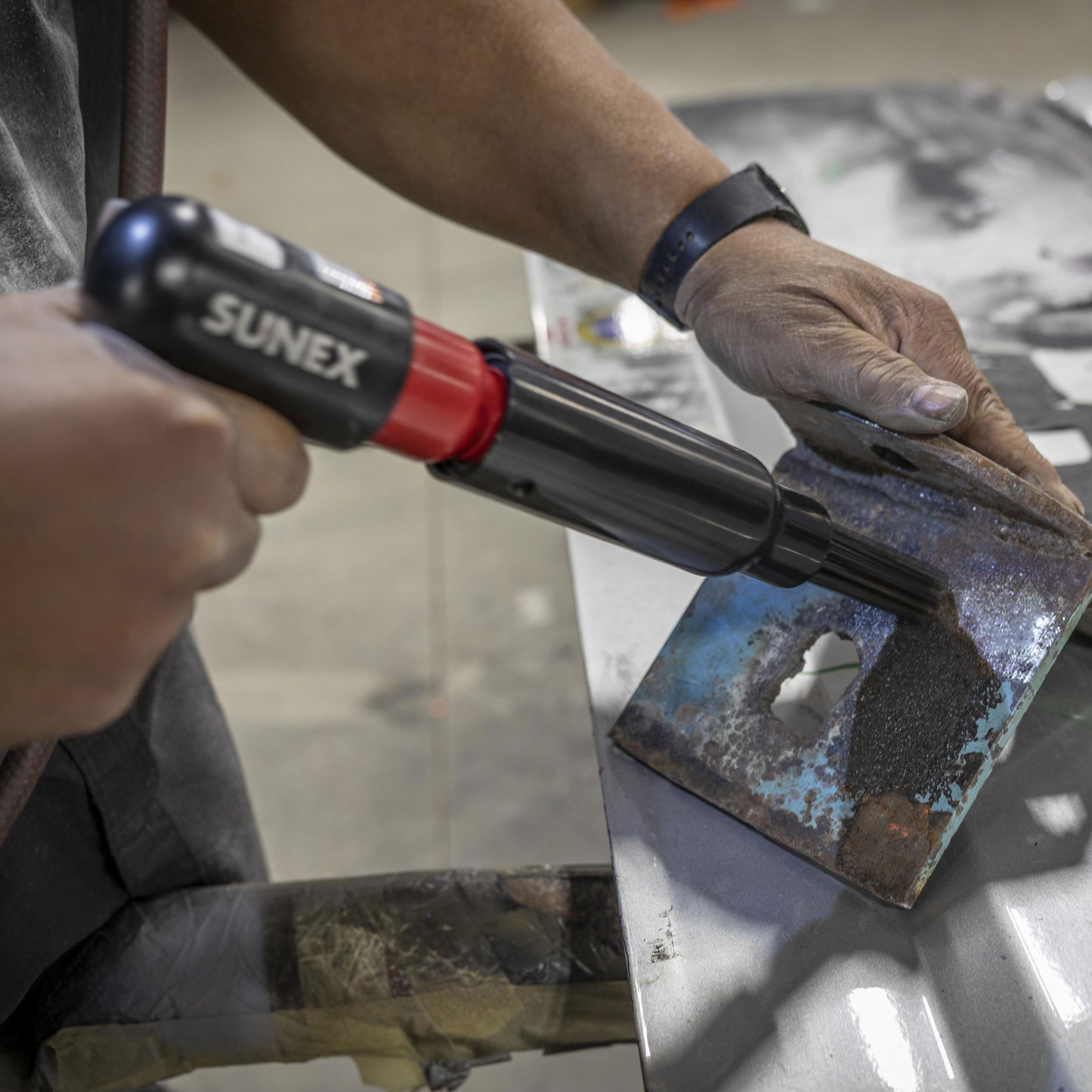 PISTOL GRIP NEEDLE SCALER