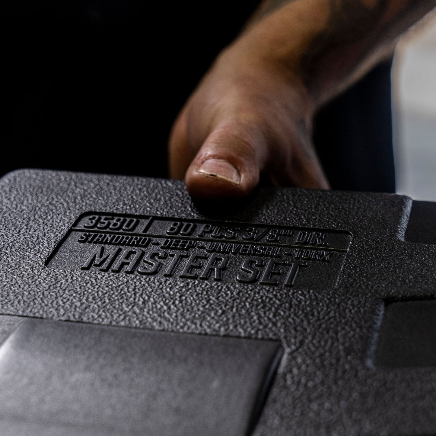 3/8" DRIVE SAE & METRIC 6 POINT STANDARD & DEEP WITH UNIVERSAL SOCKETS , STAR & EXTERNAL STAR BIT 80-PIECE MASTER IMPACT SOCKET SET