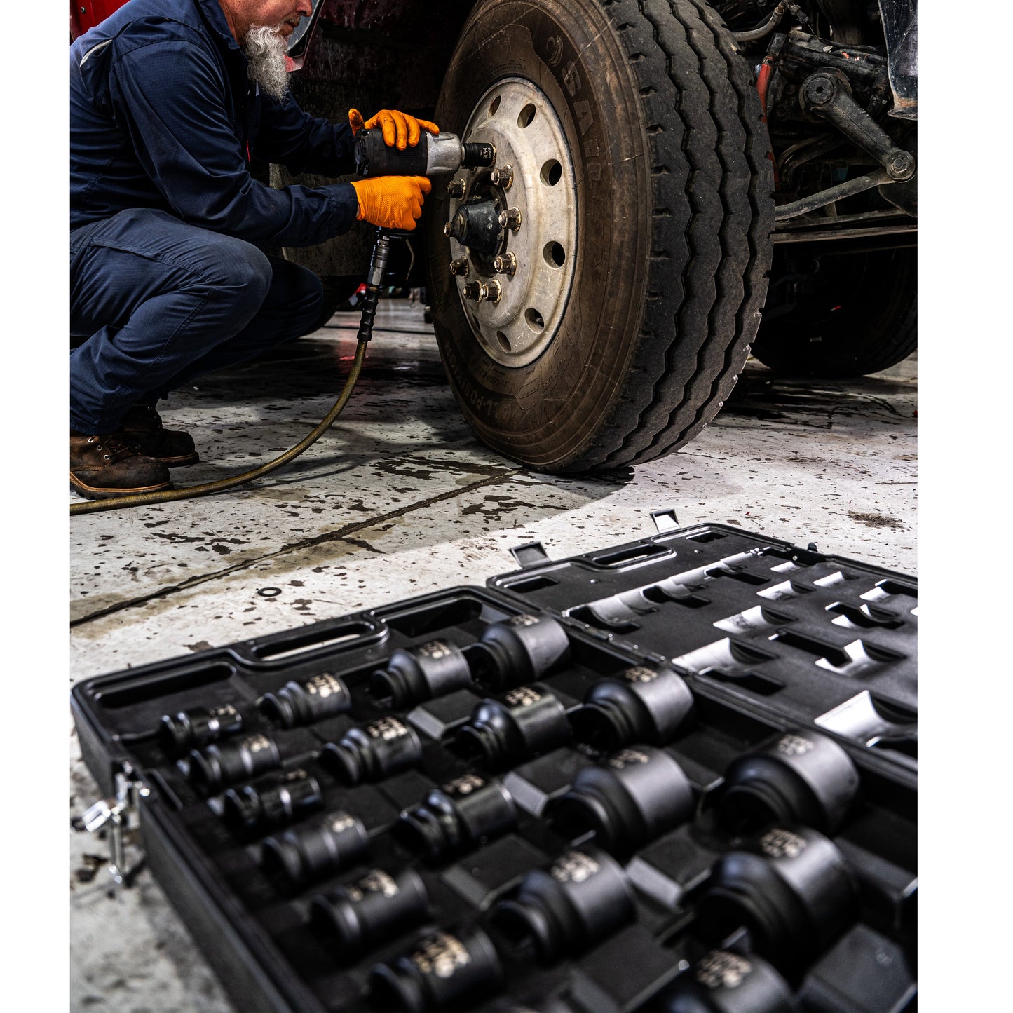 3/4" DRIVE SAE 6 POINT STANDARD 29-PIECE IMPACT SOCKET SET