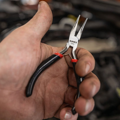 6 PIECE MINI PLIERS SET IN STORAGE TRAY