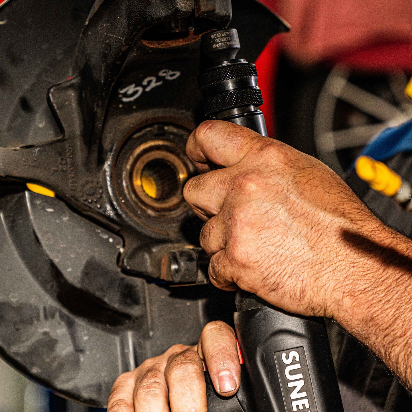 AIR HAMMER CHISEL STANDARD 5 PIECE SET IN PORTABLE TOOL ROLL