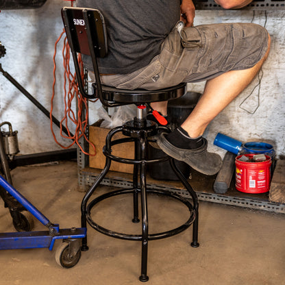 HYDRAULIC HEIGHT ADJUSTABLE SHOP STOOL WITH BACK (29" - 34" - BLACK/RED)