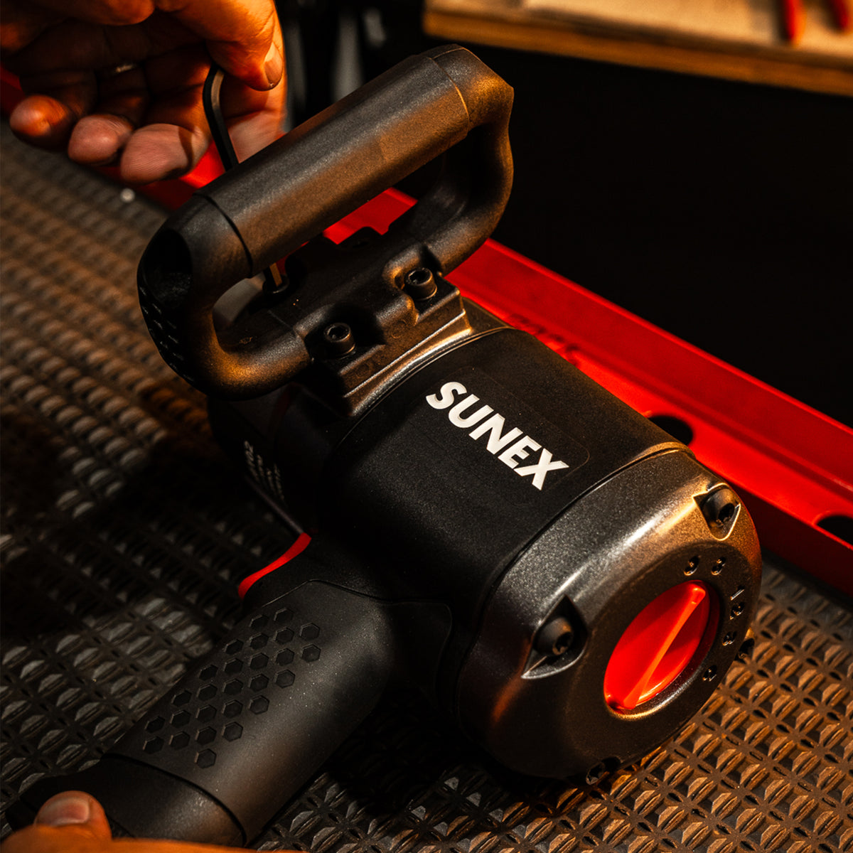 1" DRIVE MAGNESIUM COMPOSITE IMPACT WRENCH