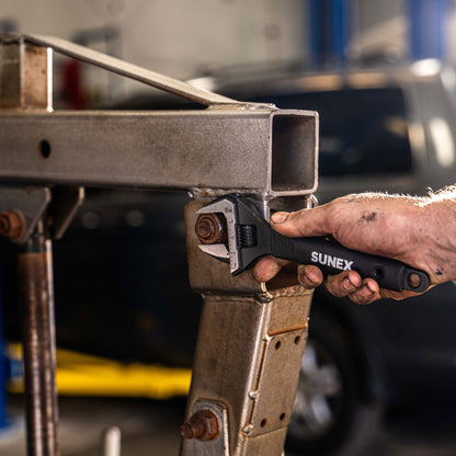 8" WIDE JAW ADJUSTABLE WRENCH 1-1/2" (38MM)