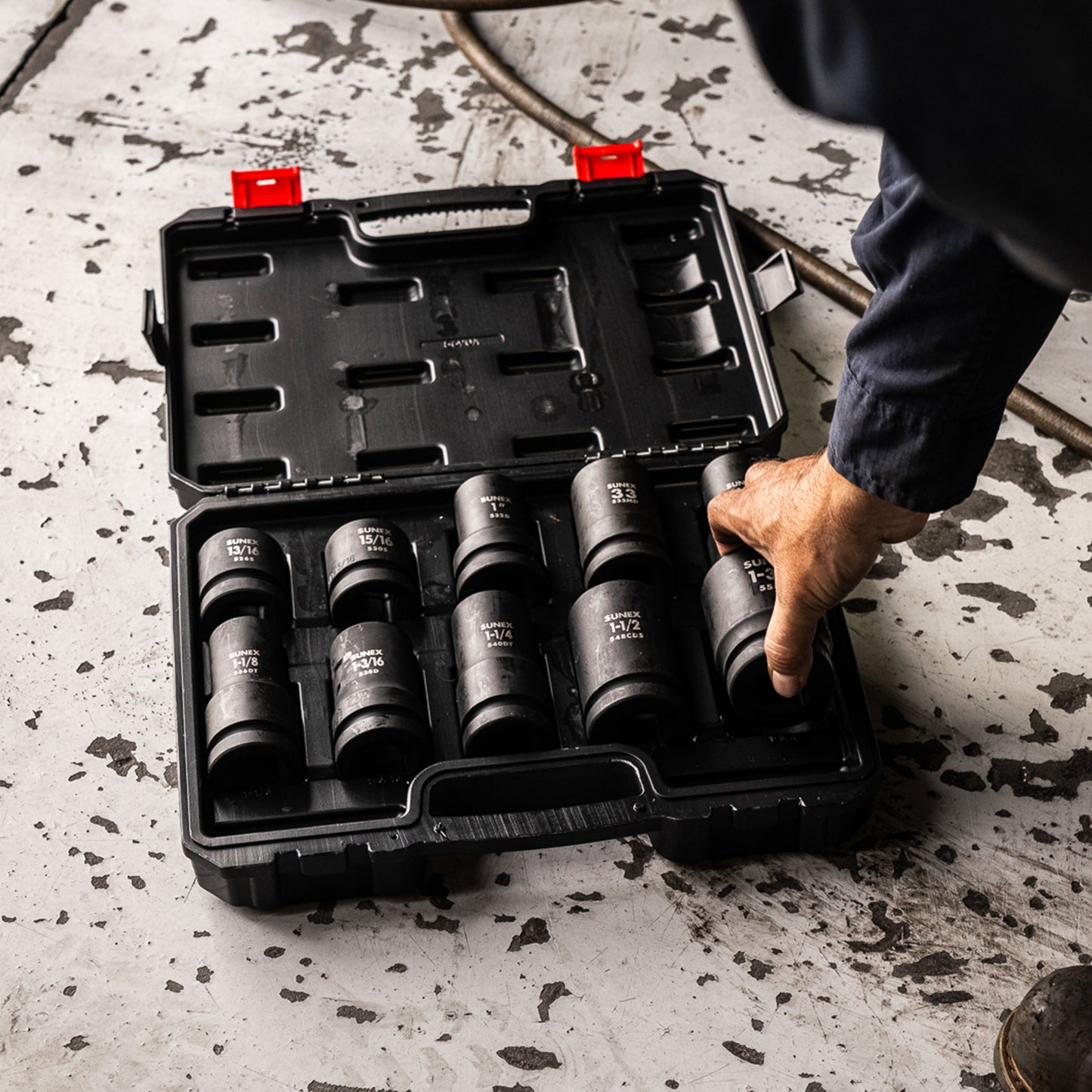 1" DRIVE SAE & METRIC 6 POINT HEAVY-DUTY WHEEL 10-PIECE IMPACT SOCKET SET
