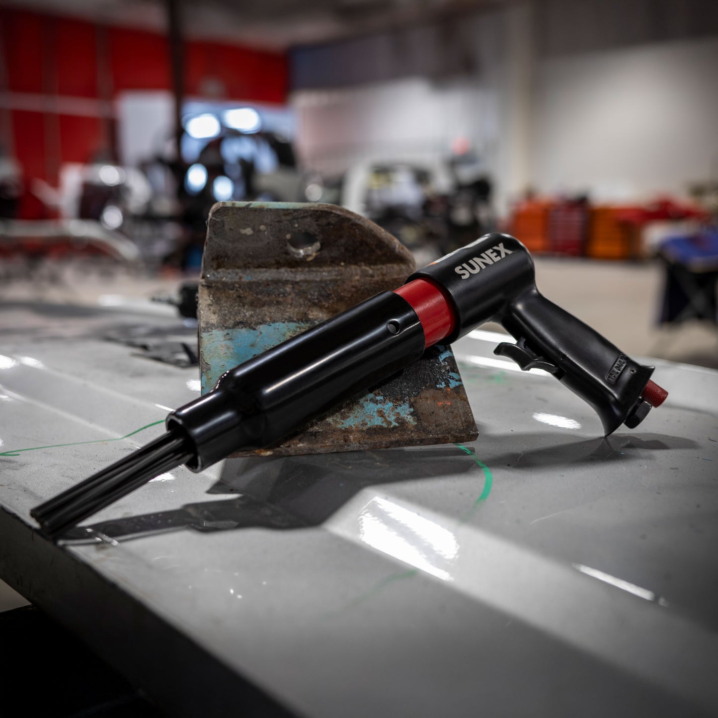 PISTOL GRIP NEEDLE SCALER