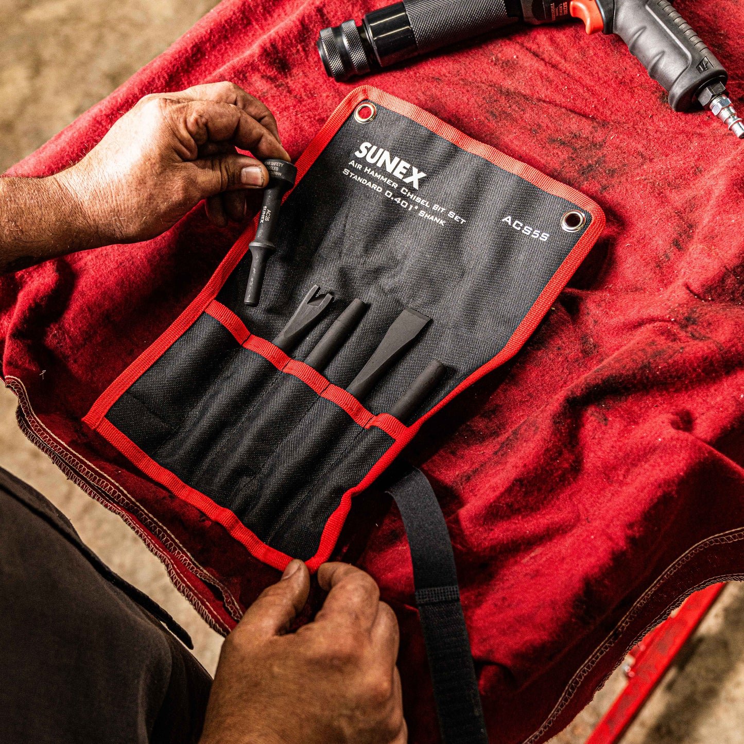 AIR HAMMER CHISEL STANDARD 5 PIECE SET IN PORTABLE TOOL ROLL