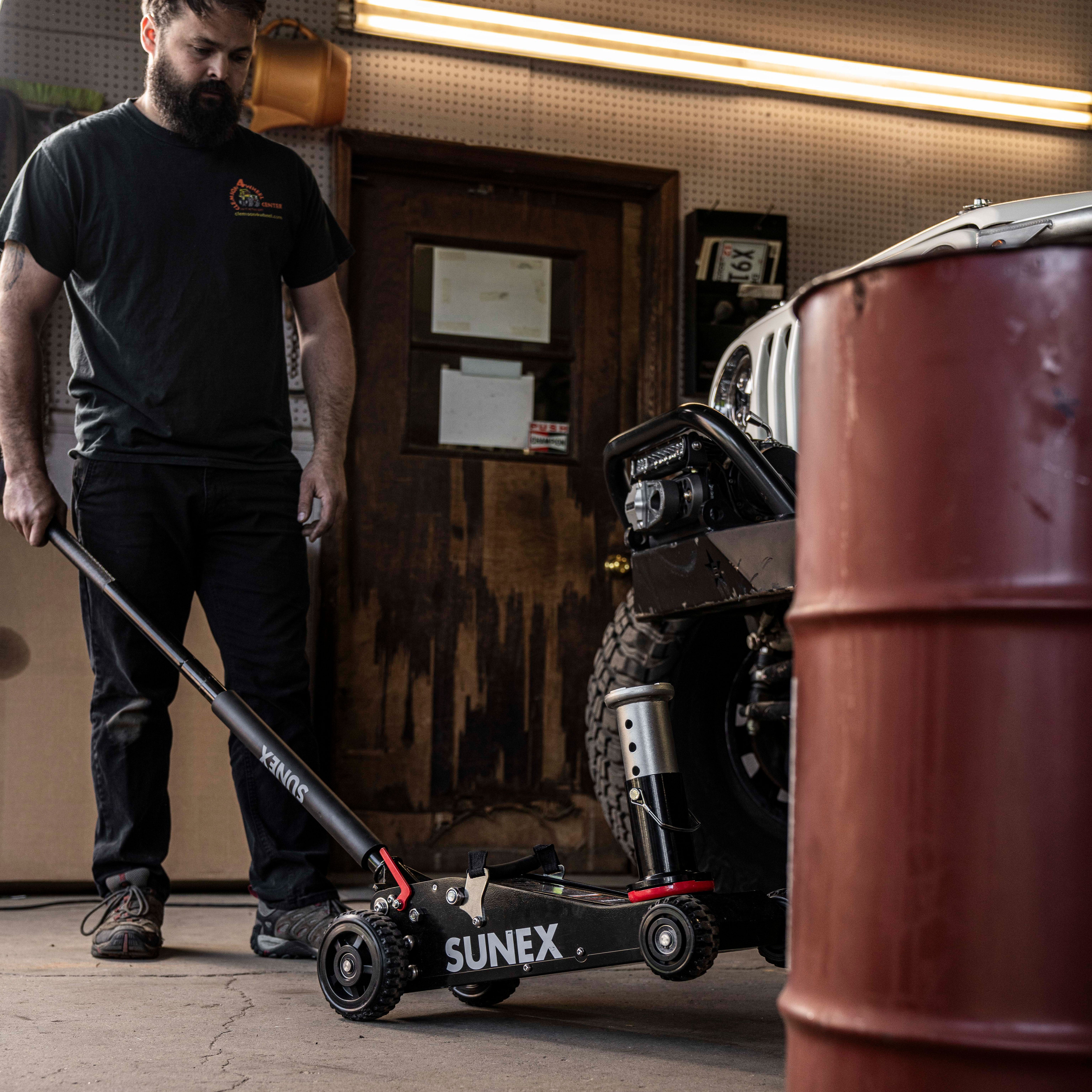 SUNEX TOOLS 2 Ton Big Wheel Jack – SUNEX Tools