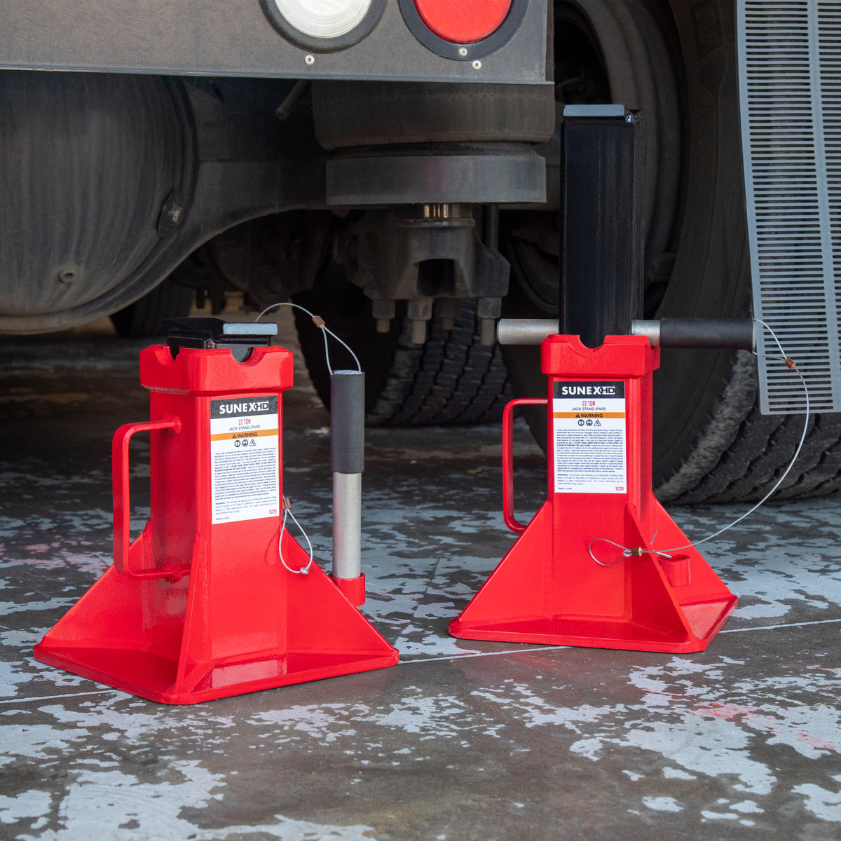 22 TON HEAVY DUTY LOCKING PIN JACK STANDS (PAIR)