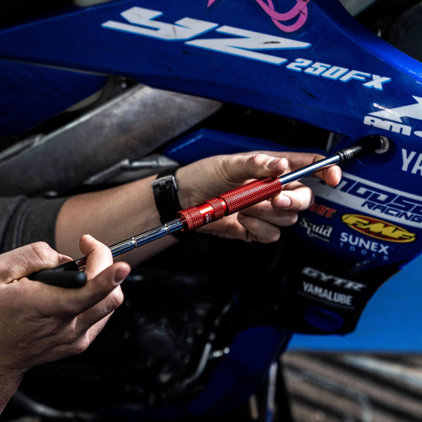 1/4" AND 3/8" DRIVE COMFORT GRIP ADJUSTABLE T-HANDLE SPEEDER 2 PIECE WRENCH SET