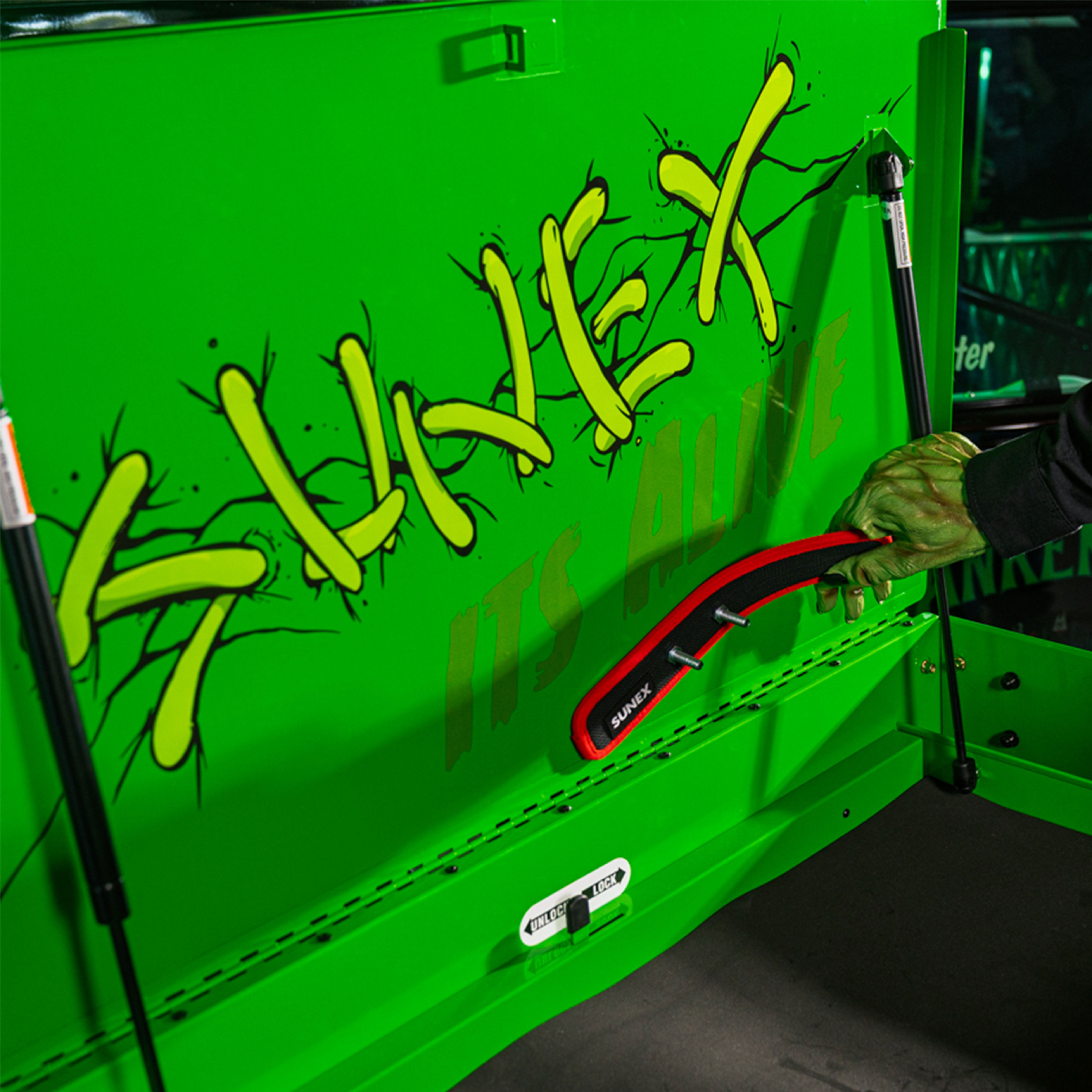 Tony Squindo “Its Alive” Premium Full Drawer Service Cart - Lime