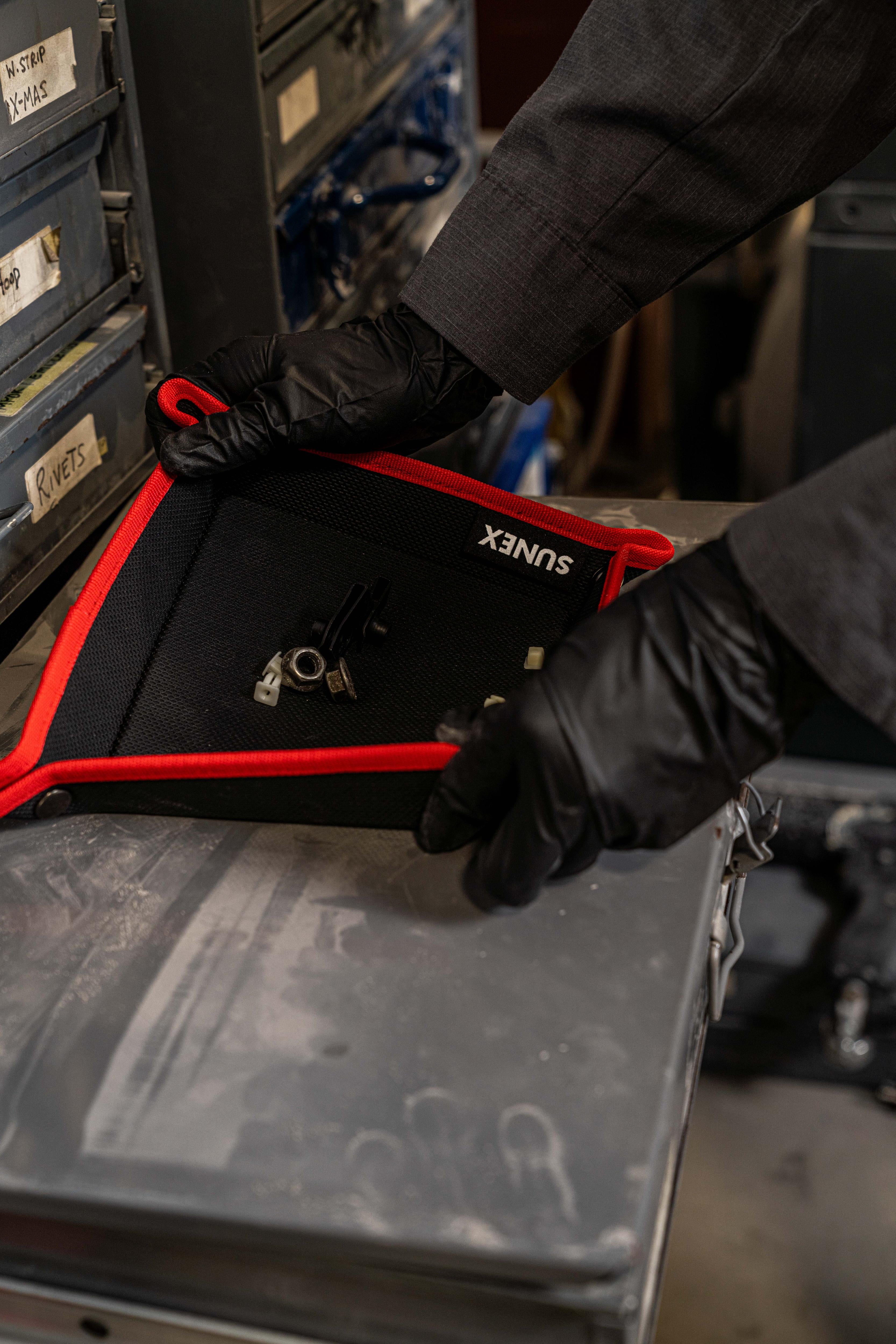 10” X 10” Folding Magnetic Tray – SUNEX Tools