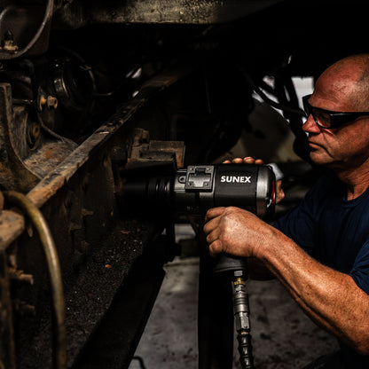 1" DRIVE MAGNESIUM COMPOSITE IMPACT WRENCH
