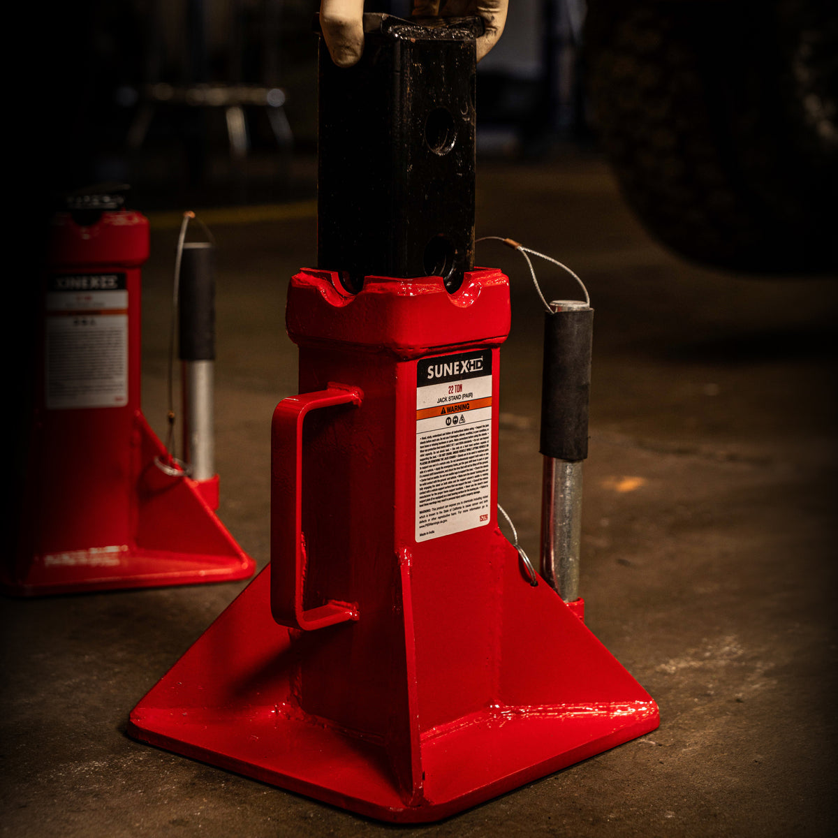 22 TON HEAVY DUTY LOCKING PIN JACK STANDS (PAIR)