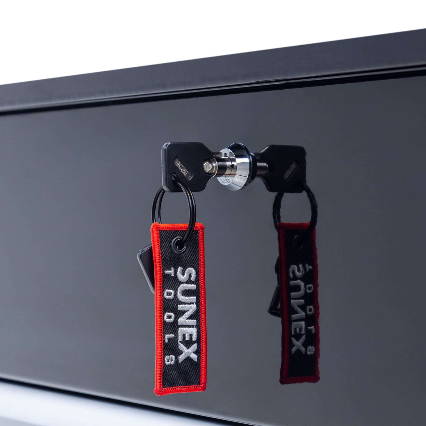 TONY SQUINDO “57 CHEVY” JUIC’D BOX 50” 7 DRAWER POWERED CART - BLACK