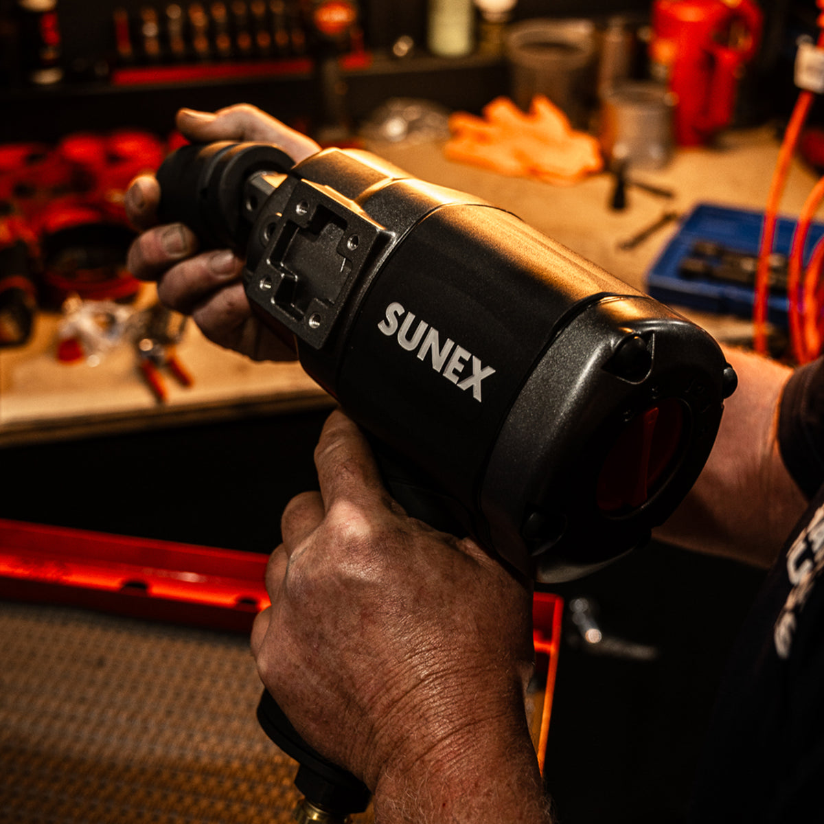1" DRIVE MAGNESIUM COMPOSITE IMPACT WRENCH