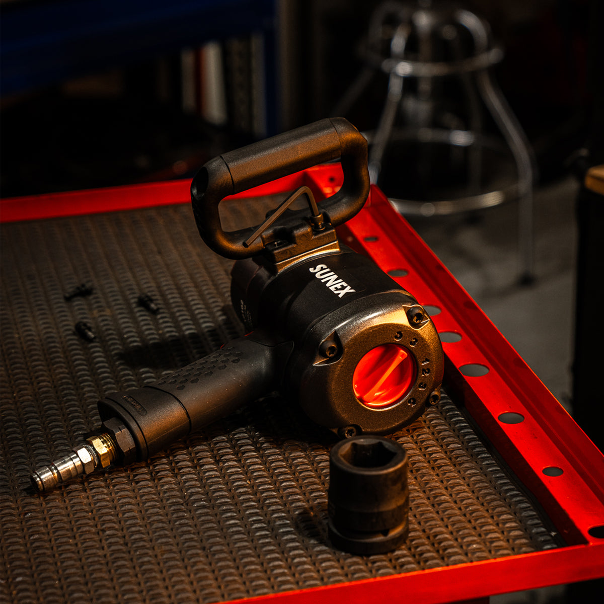 1" DRIVE MAGNESIUM COMPOSITE IMPACT WRENCH
