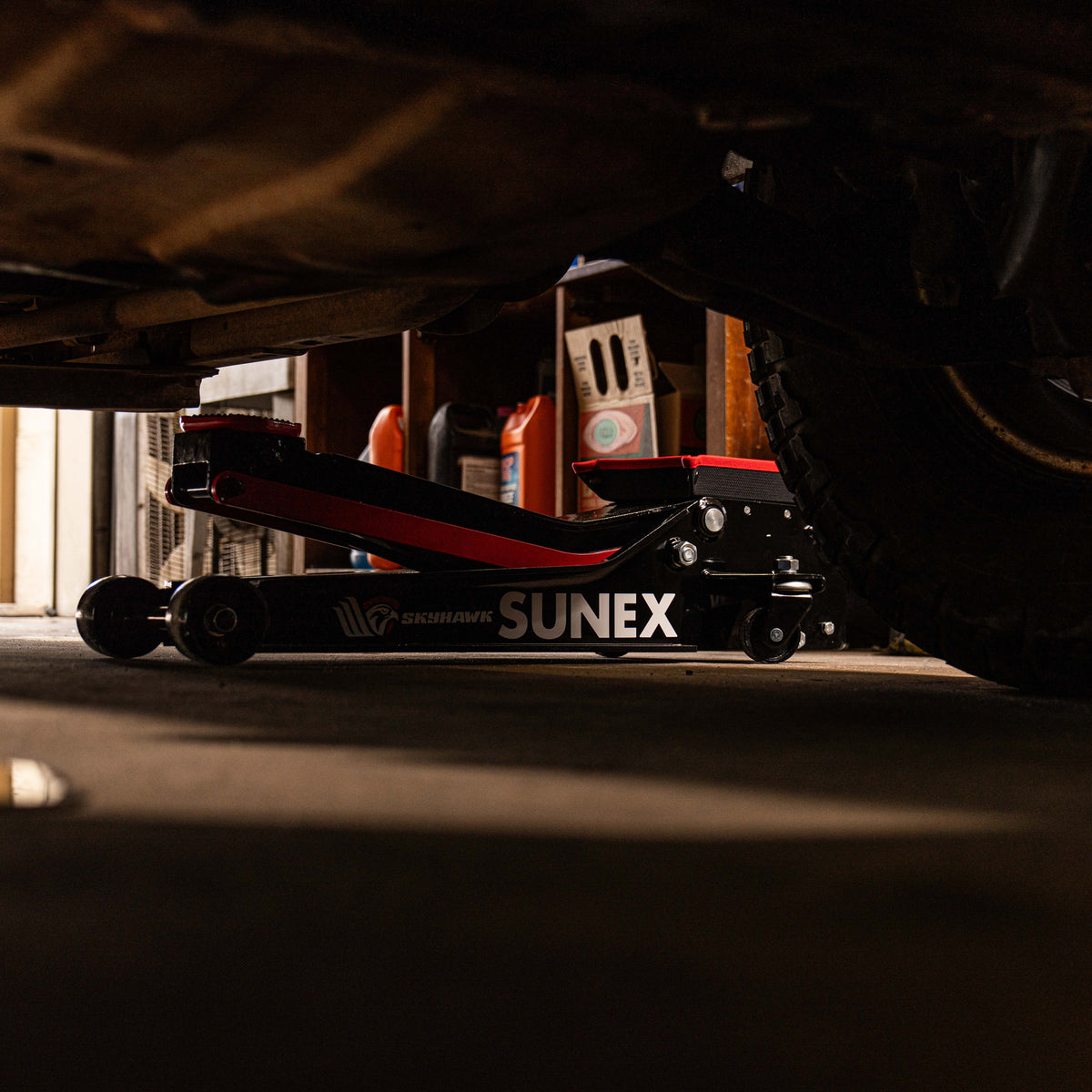 SKYHAWK 3.5 TON HIGH REACH FLOOR JACK