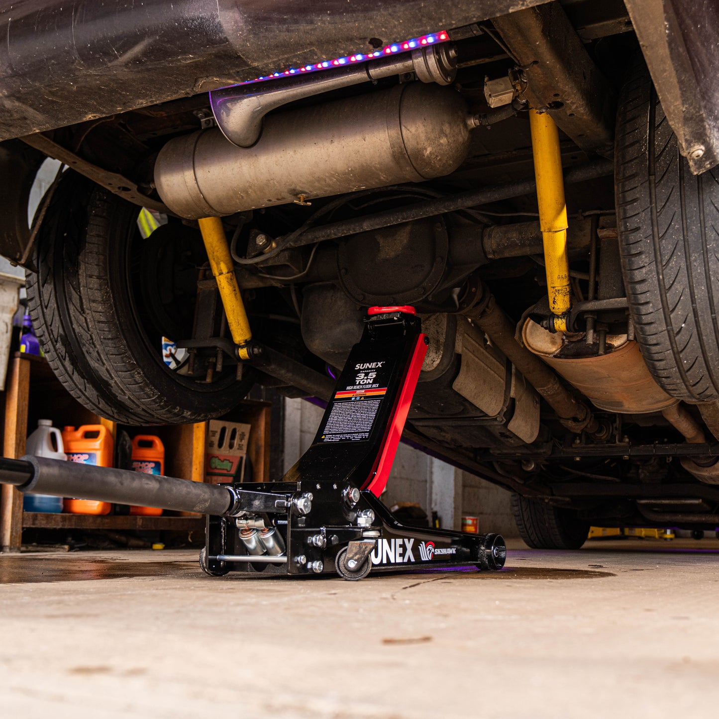 SKYHAWK 3.5 TON HIGH REACH FLOOR JACK