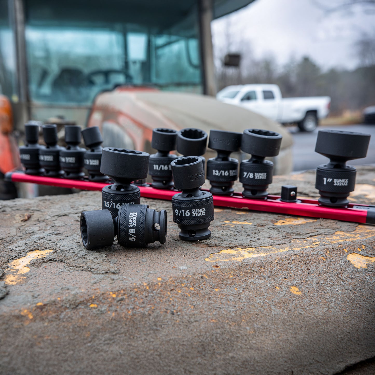 3/8" DRIVE SAE 12 POINT UNIVERSAL 12-PIECE IMPACT SOCKET SET